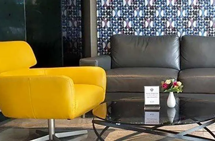 Ekamai Hotel